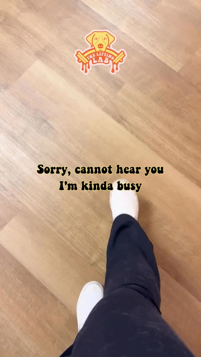 out in the club, and I’m sipping that bubb (alani nu 🙈🤷‍♀️) 

#gymgirl #GymReels #findlayoh #girlgym #theliftinglab